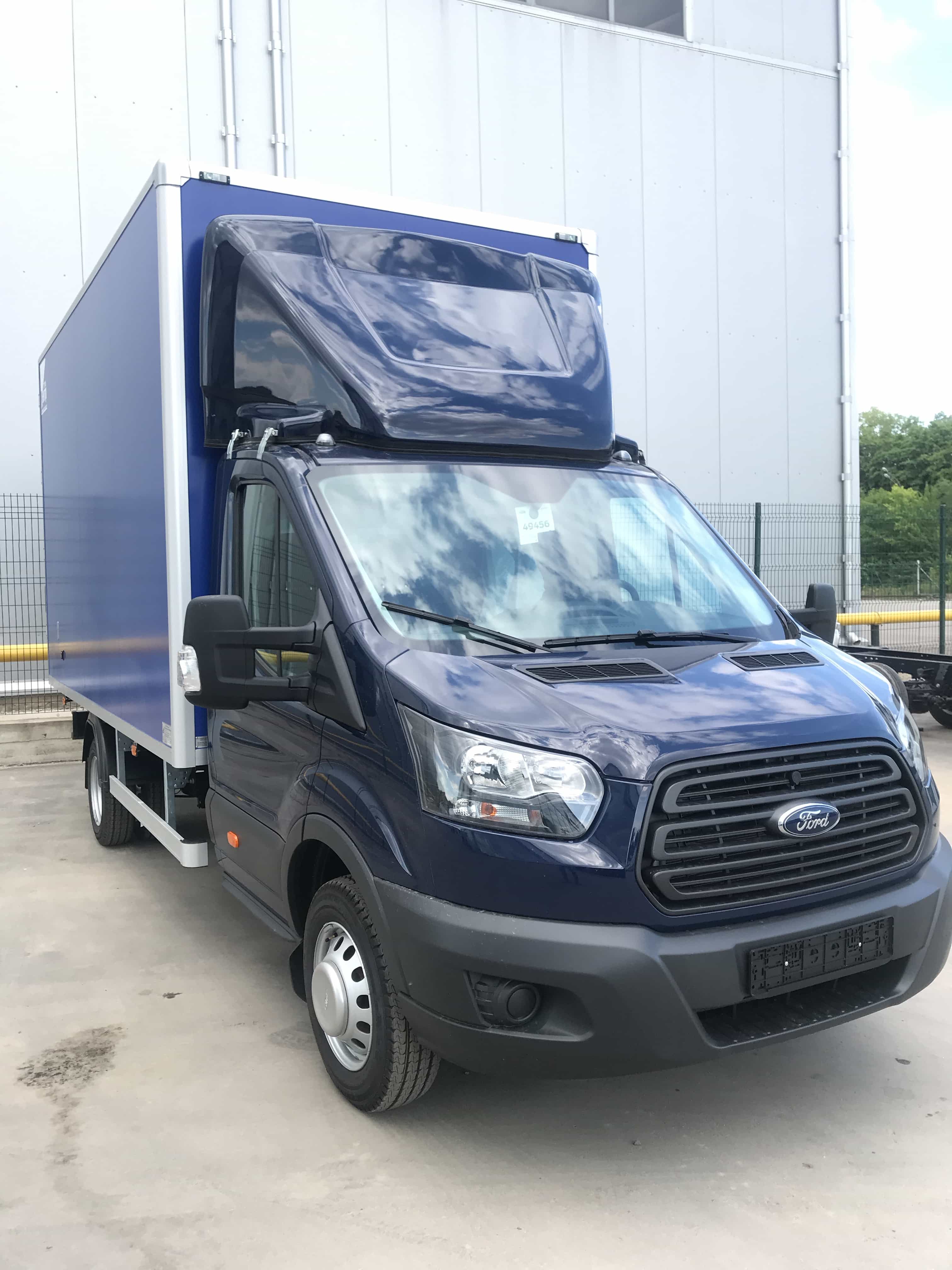 Купить автомобиль форд транзит. Ford Transit 2020 грузовой. Форд Транзит грузовой 2021. Ford Transit бортовой 2018. Форд Транзит бортовой 2020.